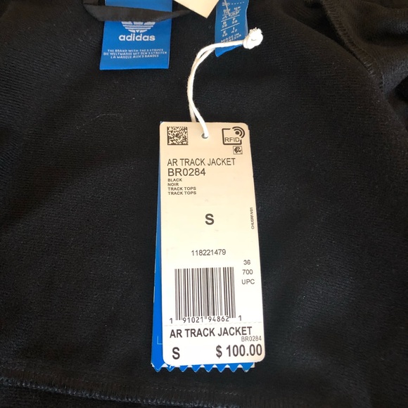 Adidas oversized track jacket - Picture 7 of 8